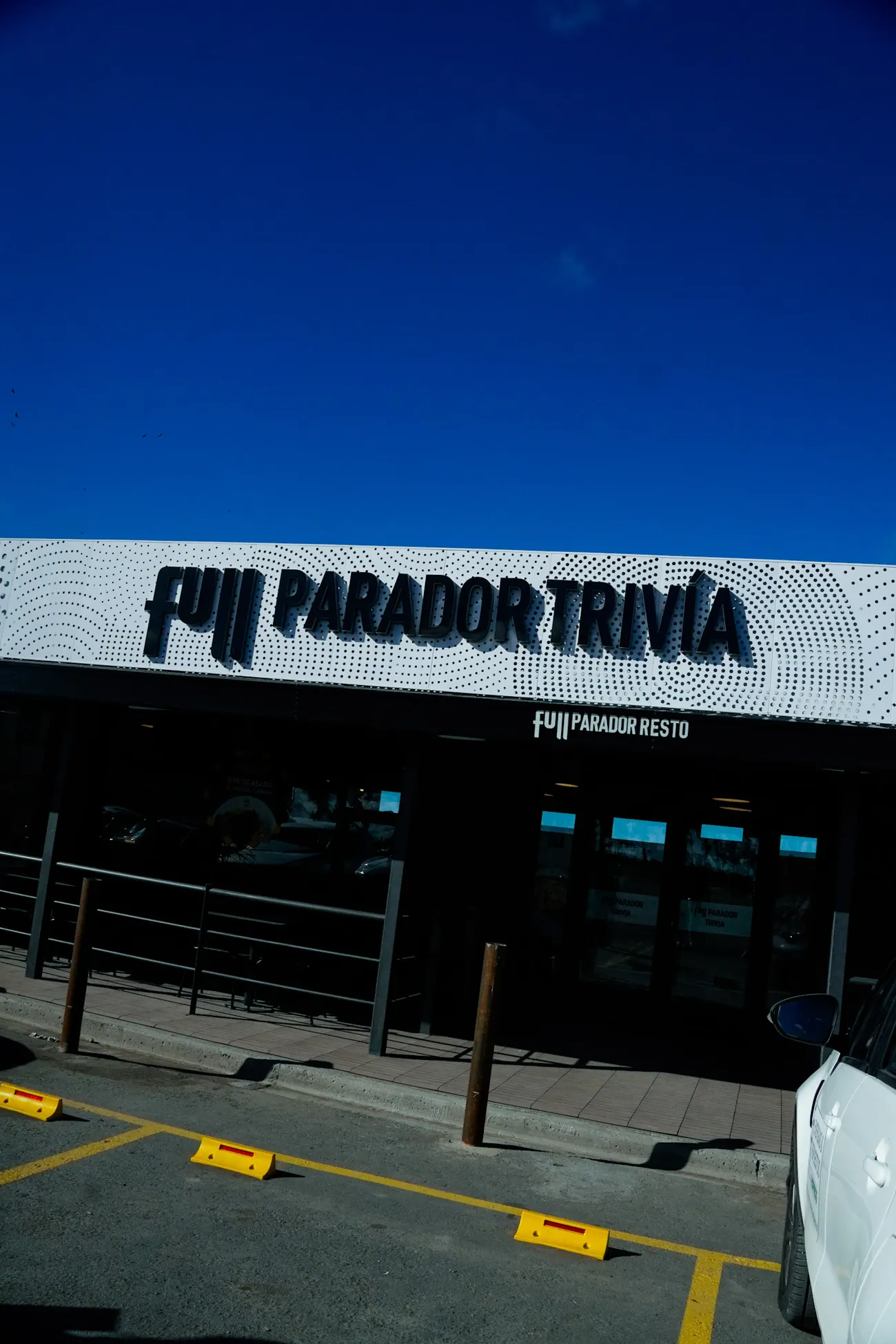 Frente de Full Parador Trivia